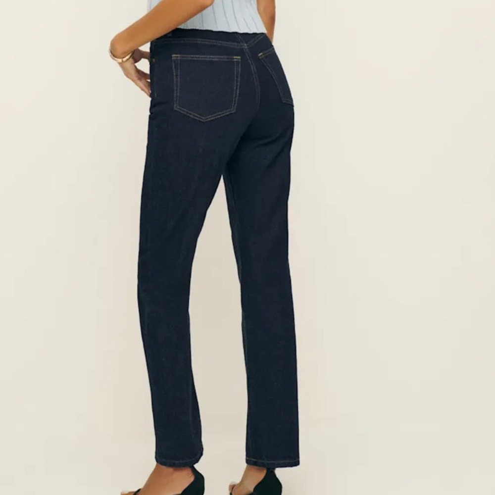 Reformation High-Rise Straight Jeans in Dark Indigo - Picture 12 of 12